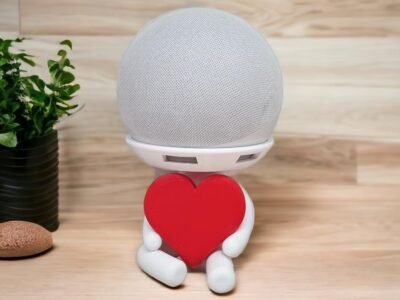 Suporte Alexa Echo Dot 4 e Echo Dot 5. Tema Robert Amor - Presente, decoração criativa, música, som, stand de mesa, escultura Amazon