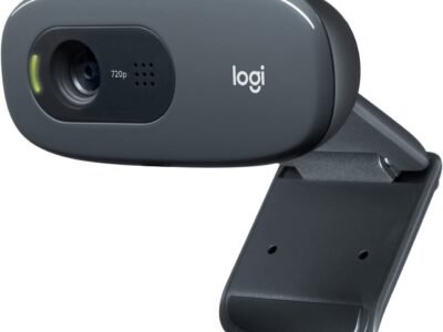 Webcam HD Logitech C270 com Microfone Embutido e 3 MP para Chamadas e Gravações em Vídeo Widescreen